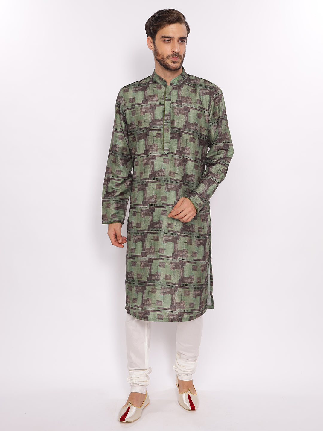 Full Sleeve Printed Kurta and Pyjama Set in Green Cotton Blend