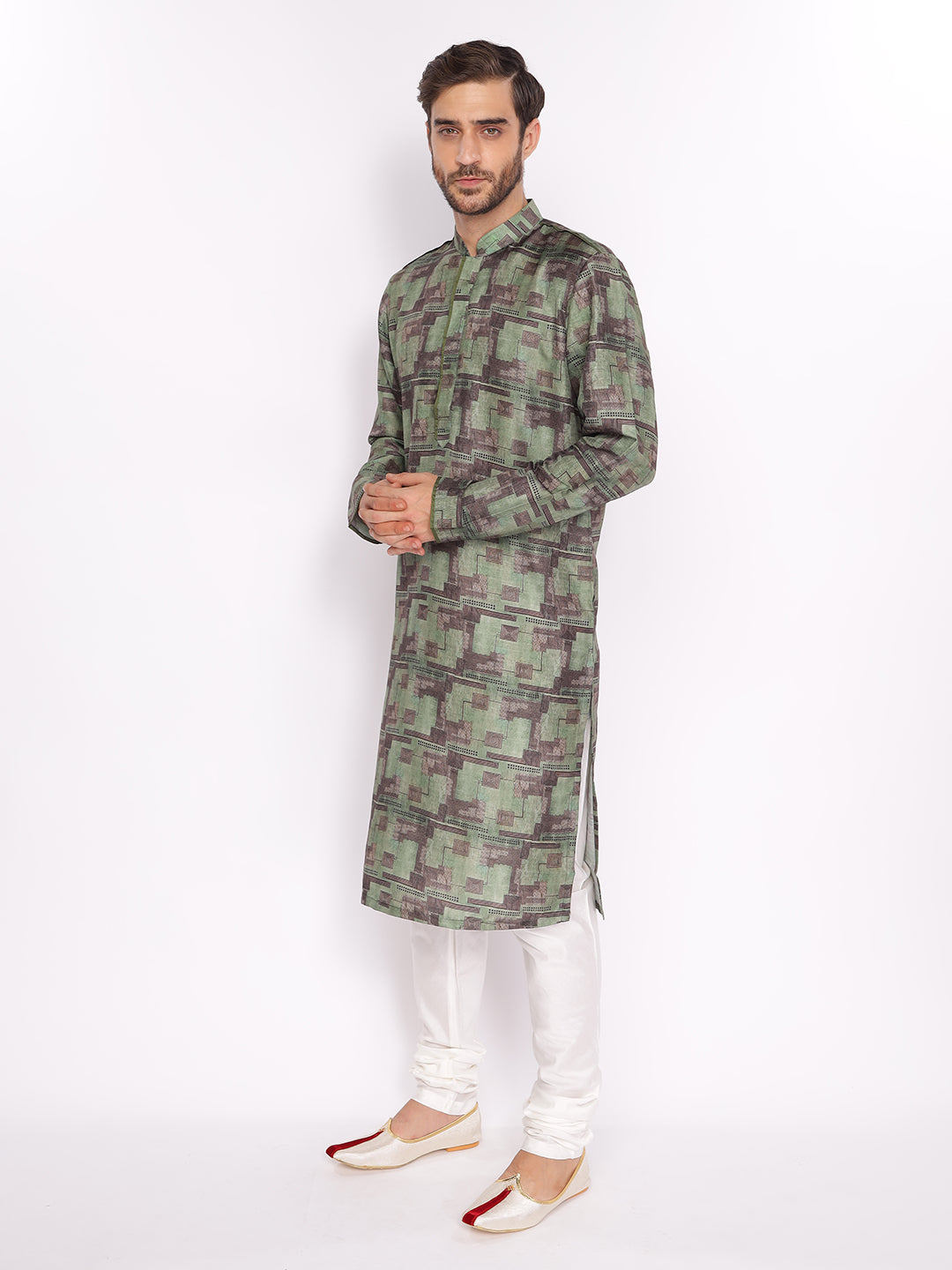 Full Sleeve Printed Kurta and Pyjama Set in Green Cotton Blend