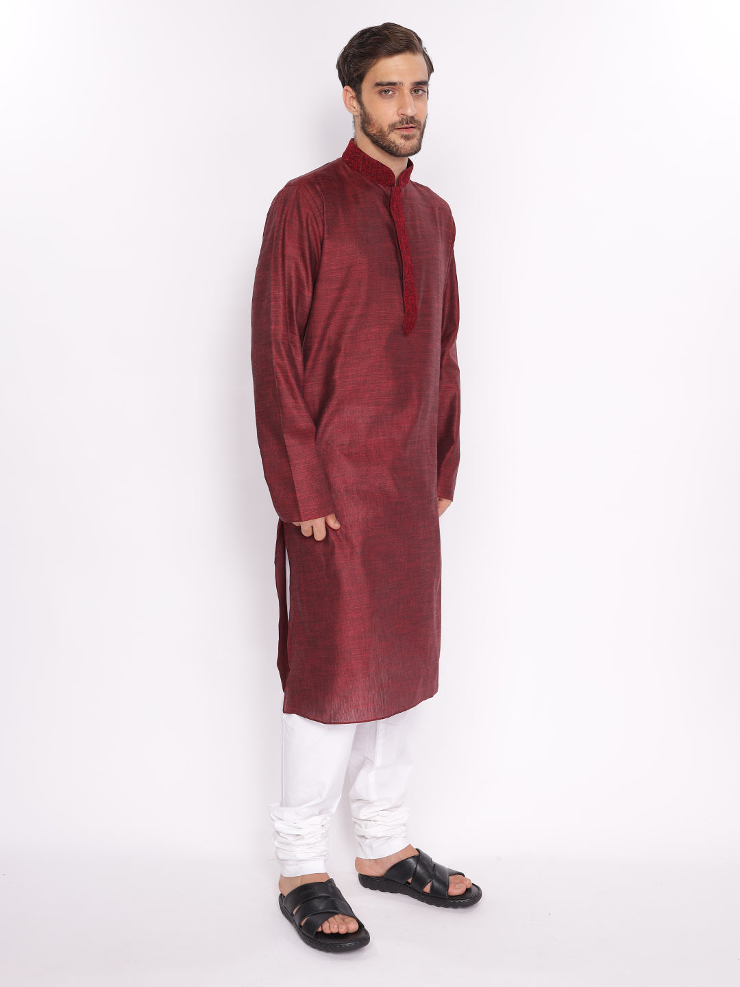 Full Sleeve Embroidered Kurta and Pyjama Set in Maroon Cotton Blend