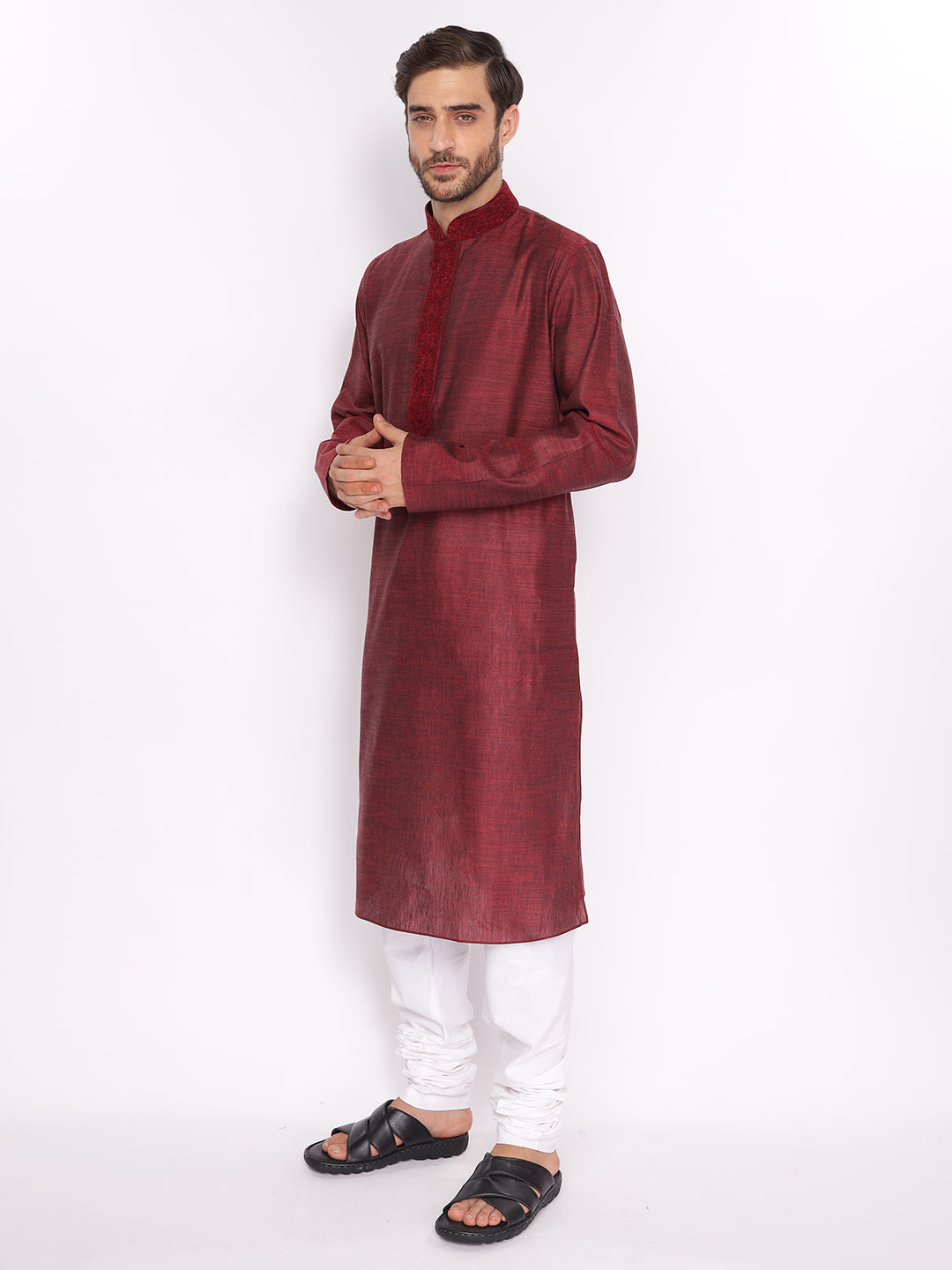 Full Sleeve Embroidered Kurta and Pyjama Set in Maroon Cotton Blend