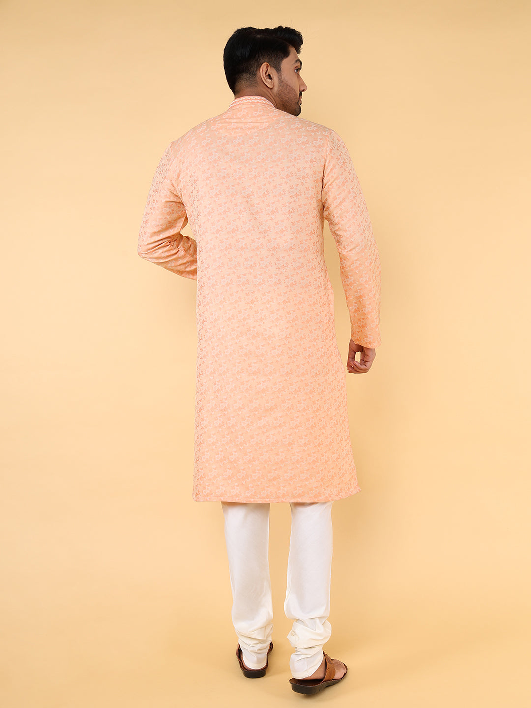 Luxe kurta - Embroidered Elegance (peach )