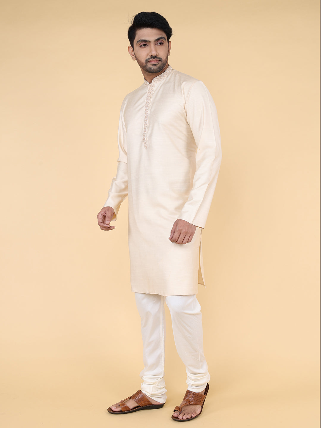 Men Kurta Pyjama Set (Light Beige)