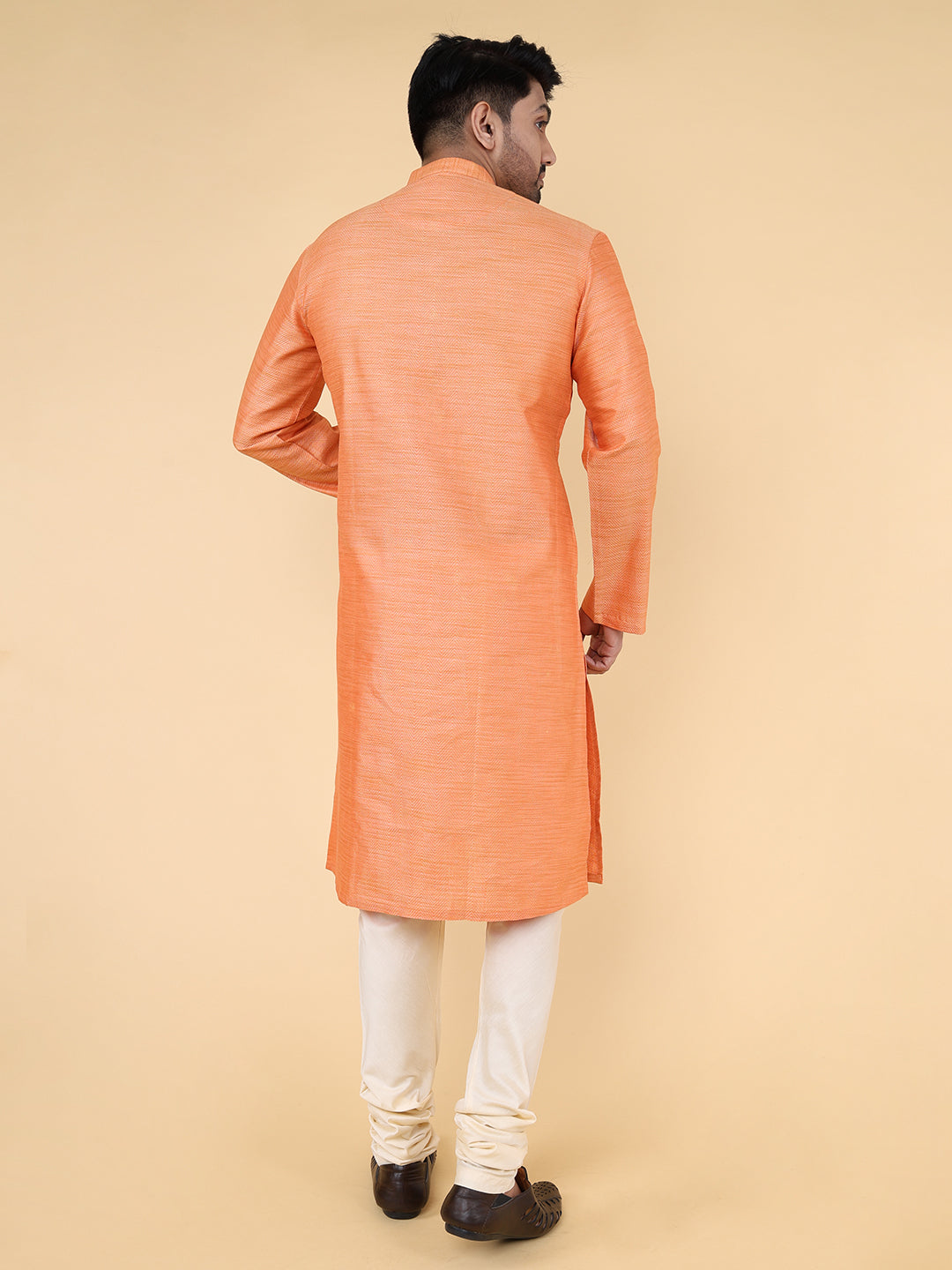 Men Kurta Pyjama Set (Orange)
