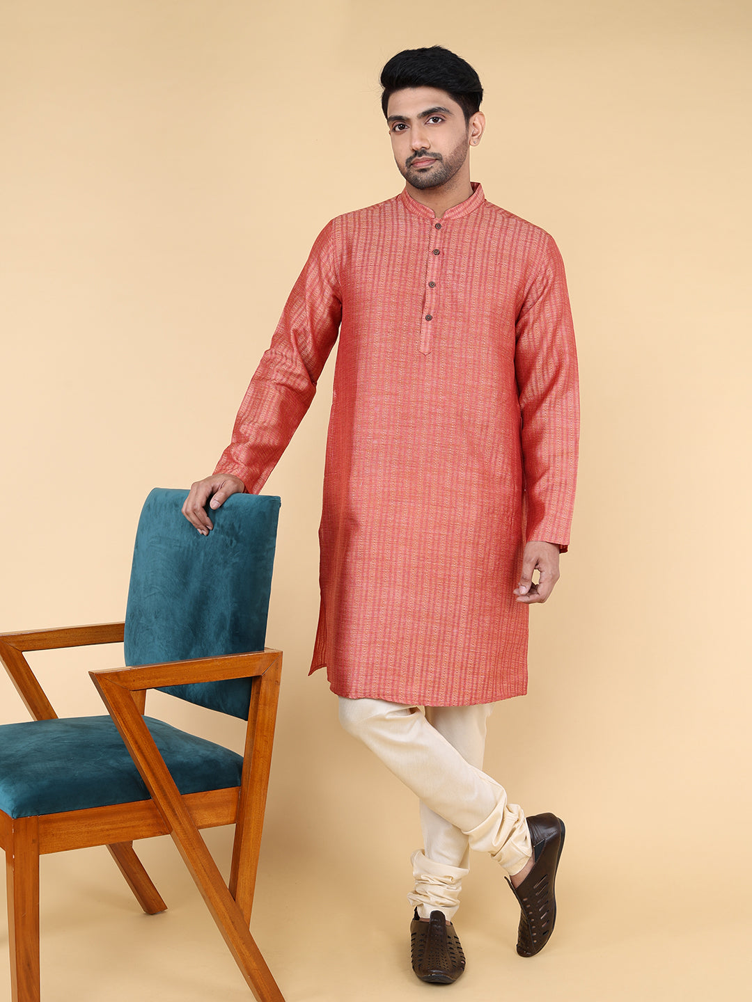 Kurta regular fit (red )