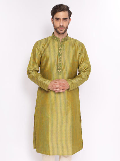 Full Sleeve Embroidered::Striped Kurta and Pyjama Set in Green Cotton Blend