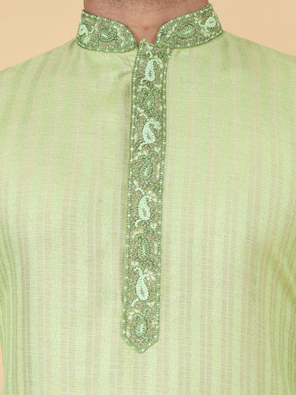 Men Kurta Pyjama Set (Mint Green)