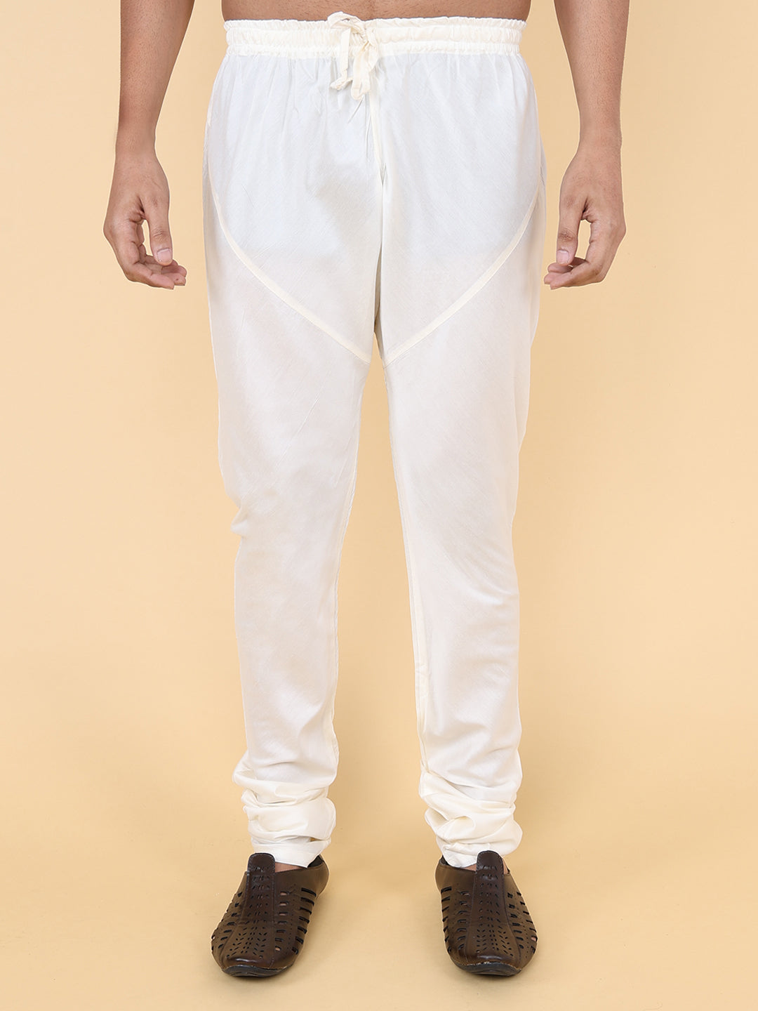 Men Kurta Pyjama Set (Light Orange)
